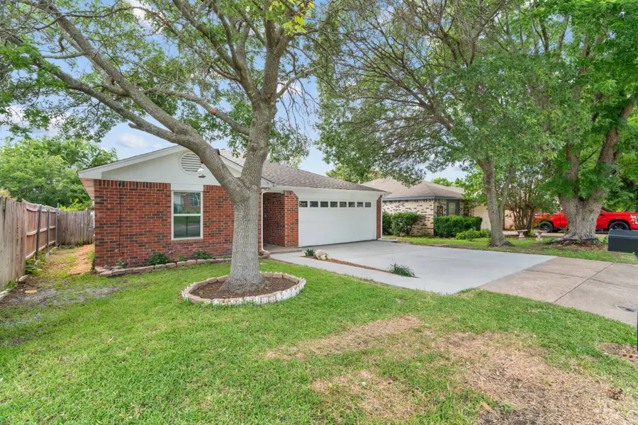 10105 Lone Eagle Drive, Fort Worth, TX 76108 - Image #3