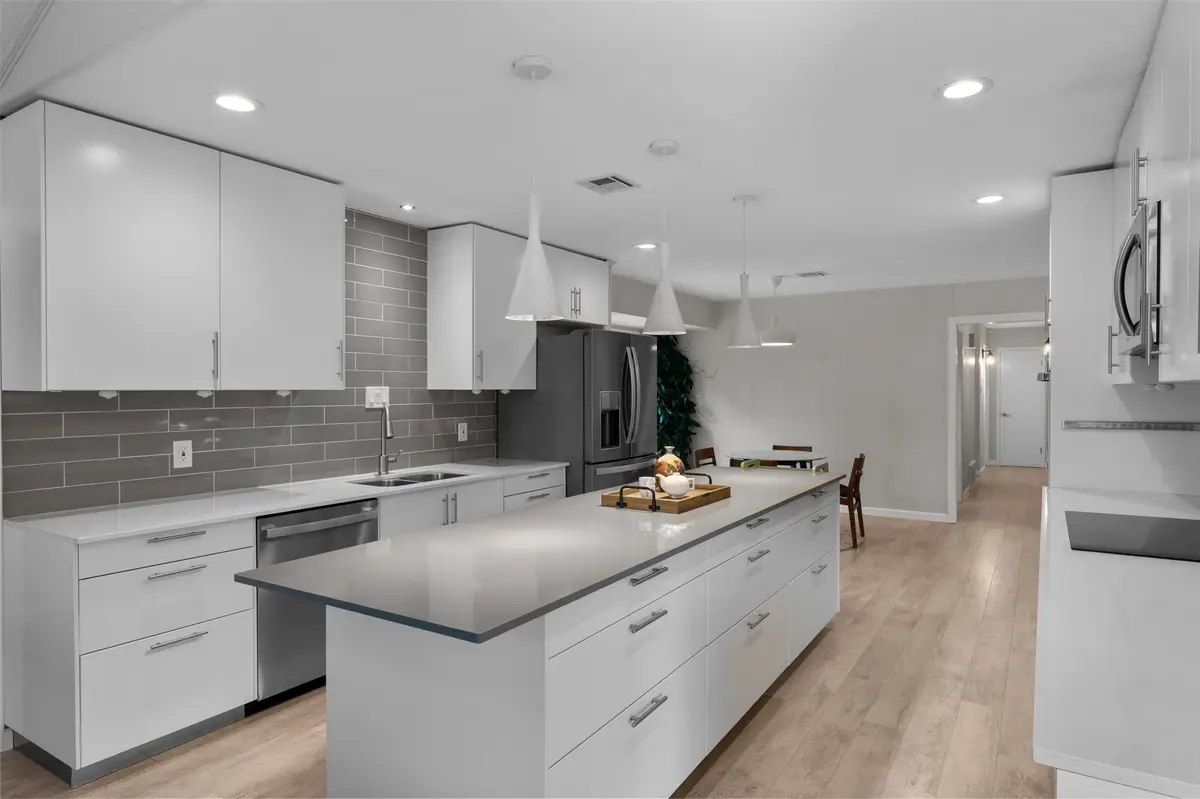 2724 Wooded Acres Drive, Waco, TX 76710 - Image #1