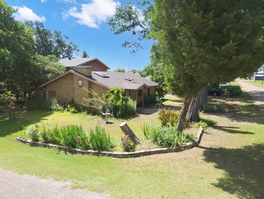 442 Rosemary Drive, Trinidad, TX 75163 - Image #2