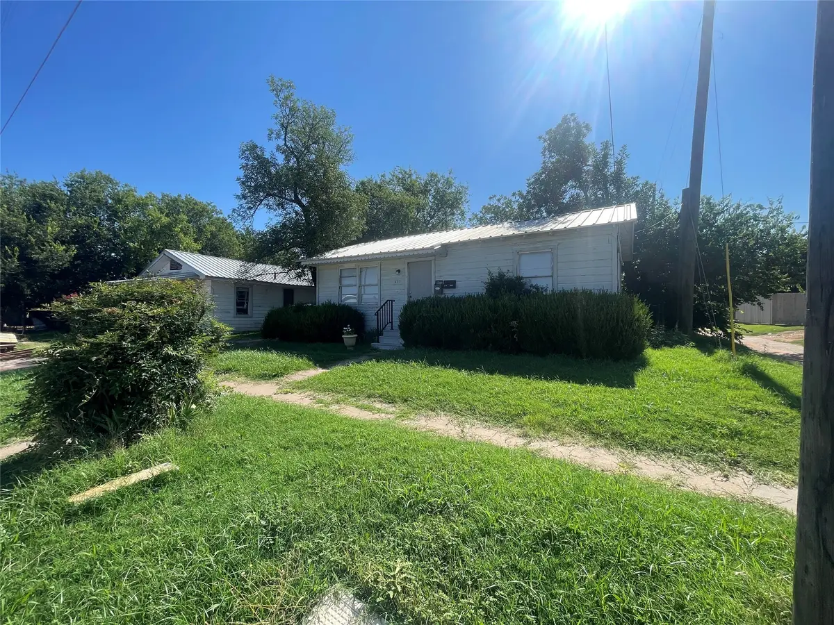 605 Van Buren Street, Wichita Falls, TX 76301 - Image #1