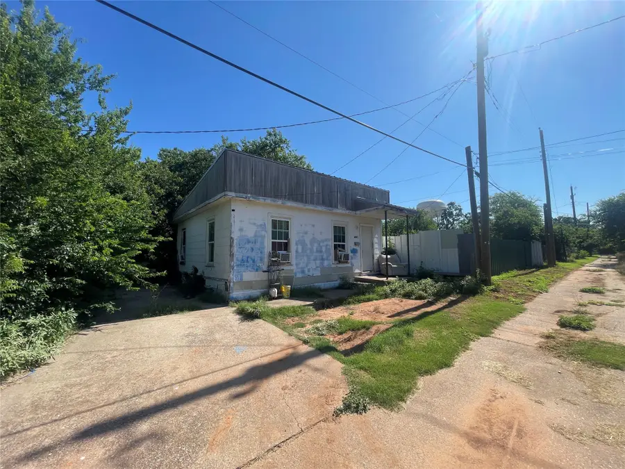 605 Van Buren Street, Wichita Falls, TX 76301 - Image #3