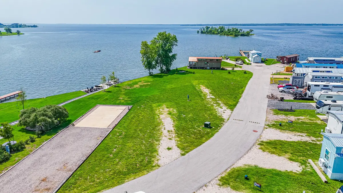 6447 Peninsula Road, Kerens, TX 75144 - Image #1