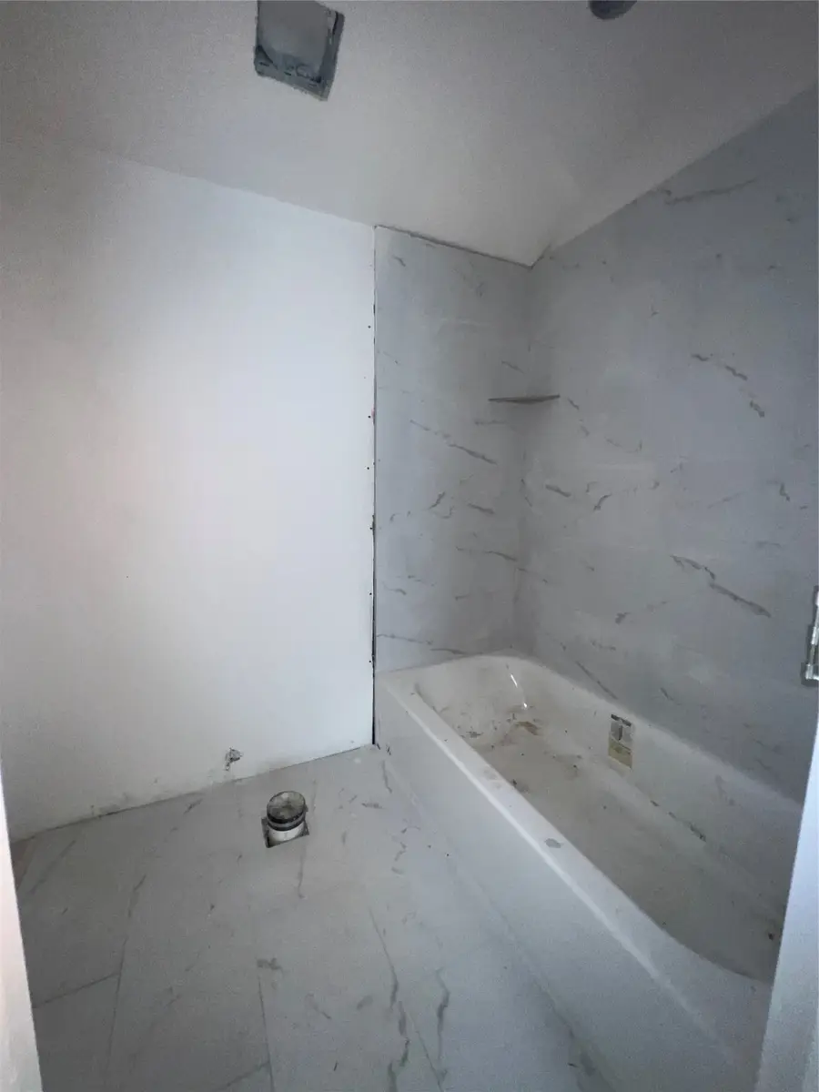 2406 Jennings Avenue, Dallas, TX 75216 - Image #3