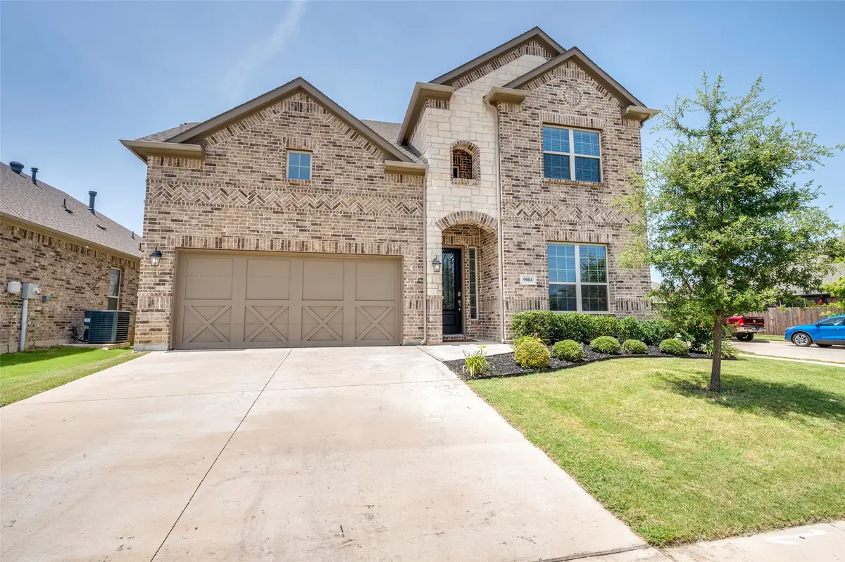 9004 Conroe Drive, Justin Roanoke, TX 76226 - Image #1