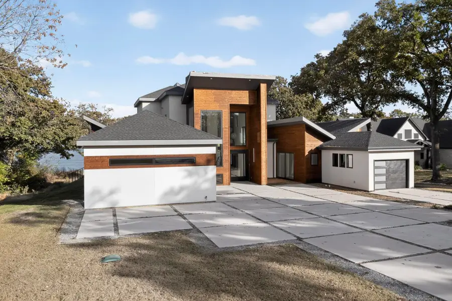 8839 Southern Shore Court, Cedar Creek Lake, TX 75154 - Image #3