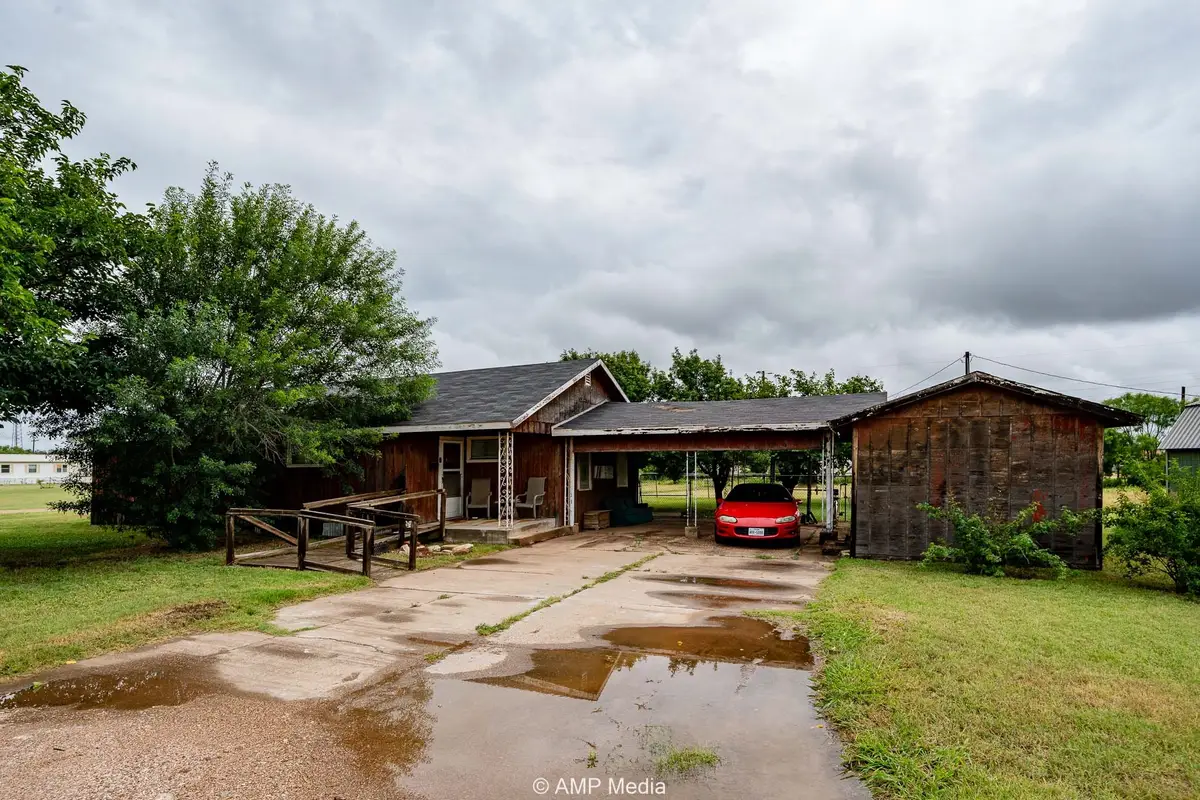 735 NW F Avenue, Hamlin, TX 79520 - Image #1