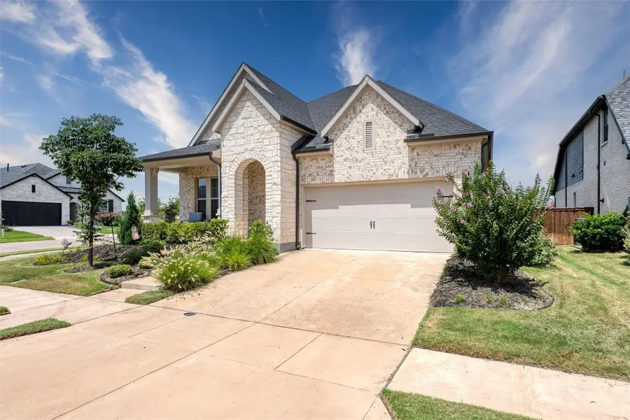 1820 Welker Drive, Van Alstyne, TX 75495 - Image #2
