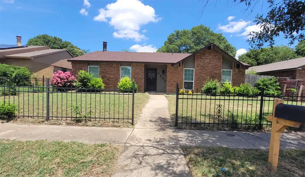 7331 Emory Oak Lane, Dallas, TX 75249 - Image #1