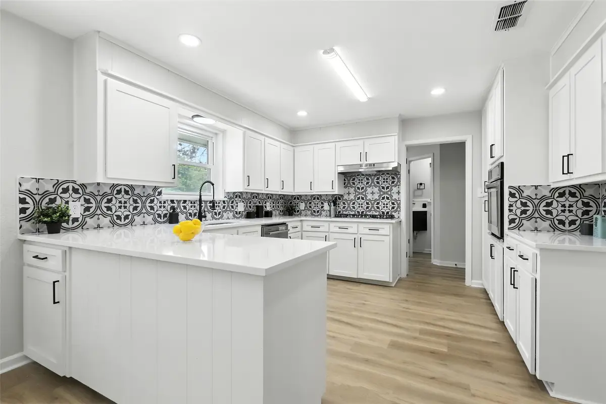 4721 Whistler Drive, Fort Worth, TX 76133 - Image #1