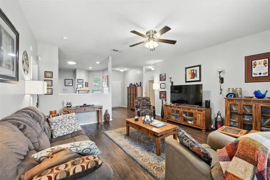 5817 Deck House Road, Fort Worth, TX 76179 - Image #2