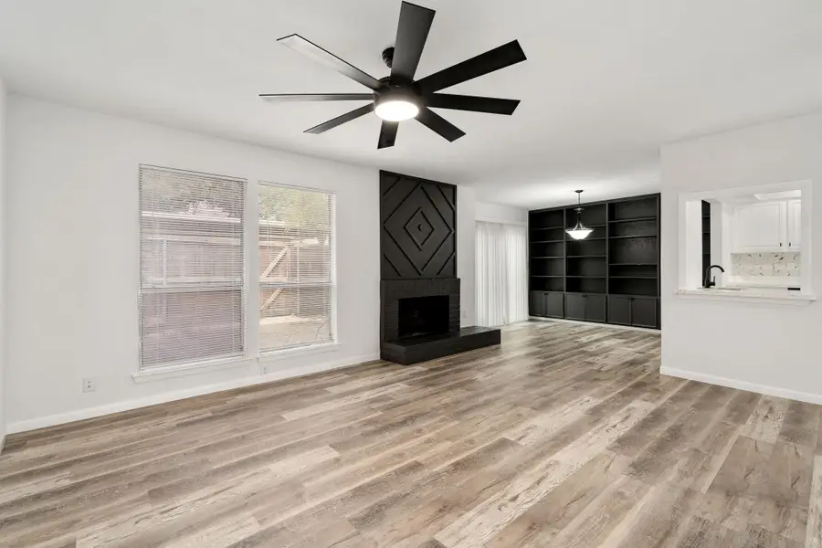 9835 Smokefeather Lane, Dallas, TX 75243 - Image #3