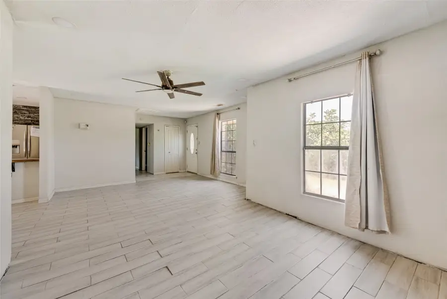 9502 Zelkova Circle, Dallas, TX 75249 - Image #3