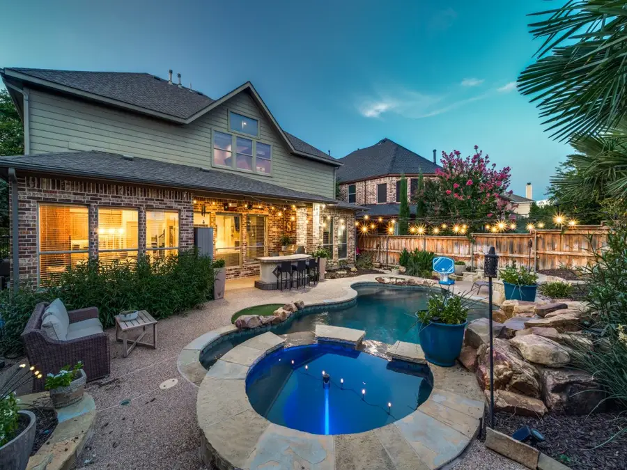 369 Parkvillage Avenue, Fairview, TX 75069 - Image #2