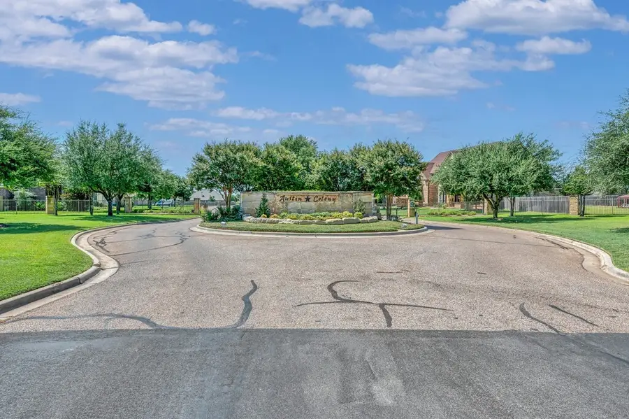 74 Independence Trail, Waco, TX 76708 - Image #2