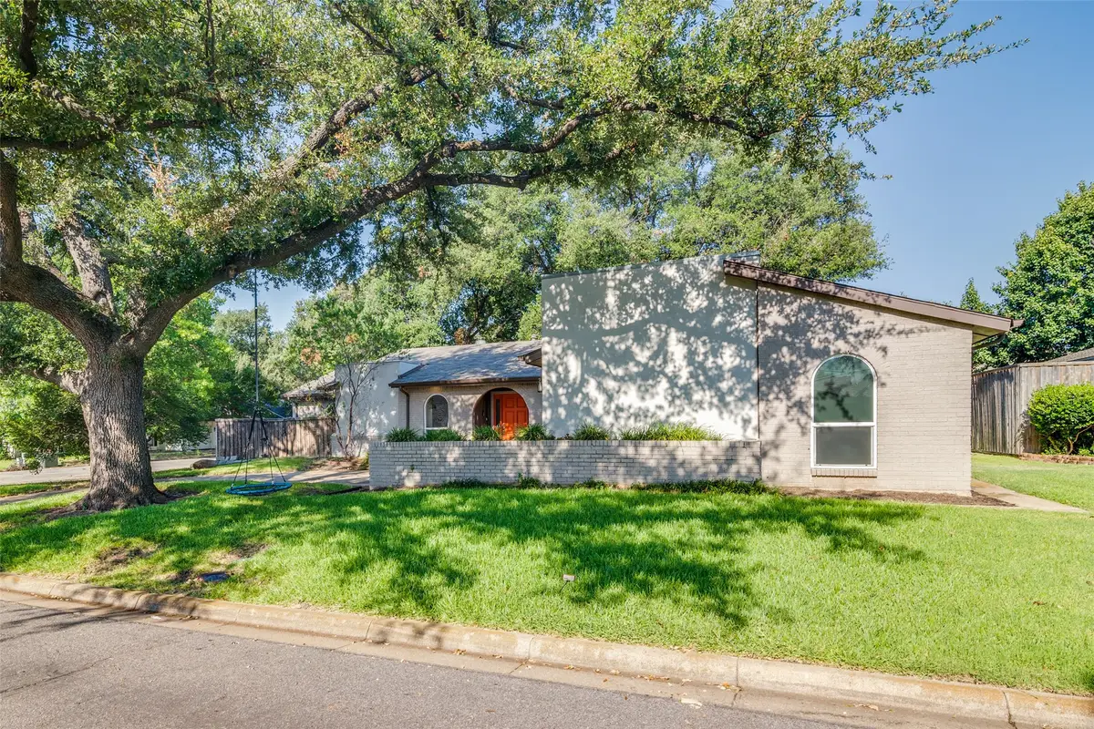 15644 Terrace Lawn Circle, Dallas, TX 75248 - Image #1