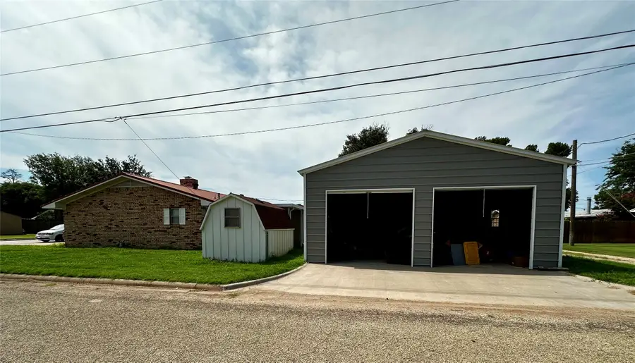 1209 Park Street N, Seymour, TX 76380 - Image #3