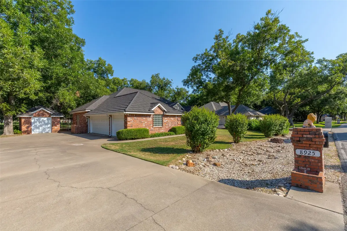8925 Green Leaves Drive, Granbury, TX 76049 - Image #1