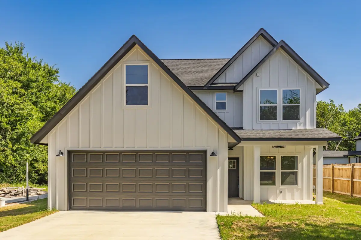 749 E Marshall Avenue, Cooper, TX 75432 - Image #1