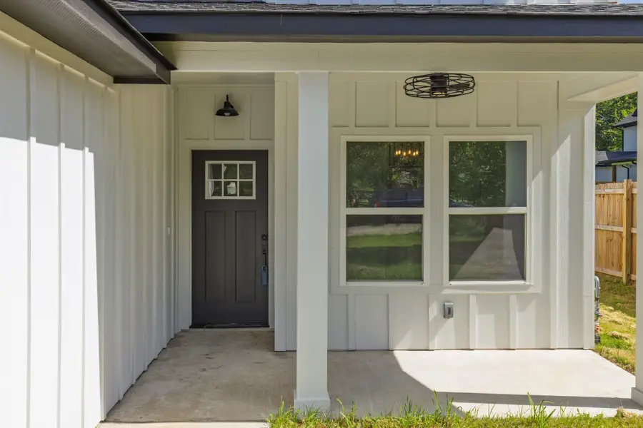 749 E Marshall Avenue, Cooper, TX 75432 - Image #2