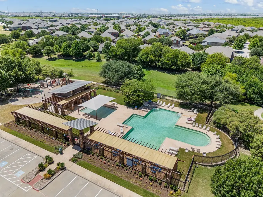 305 Mossy Oak Trail, Fort Worth, TX 76131 - Image #3