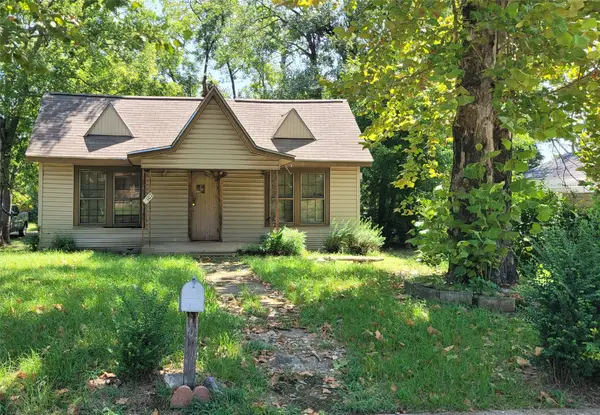 1107 N Ross Avenue, Tyler, TX 75702