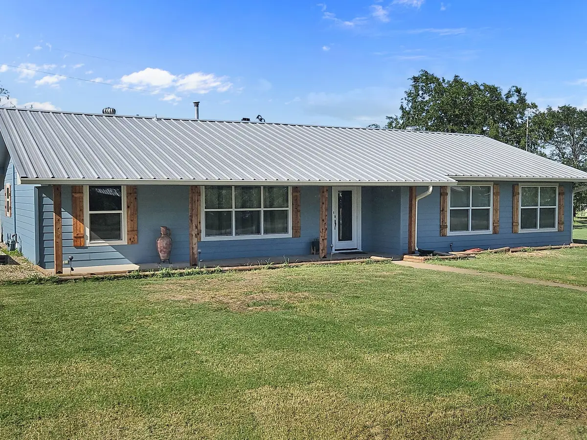 398 W Allen Street, Evant, TX 76525 - Image #1