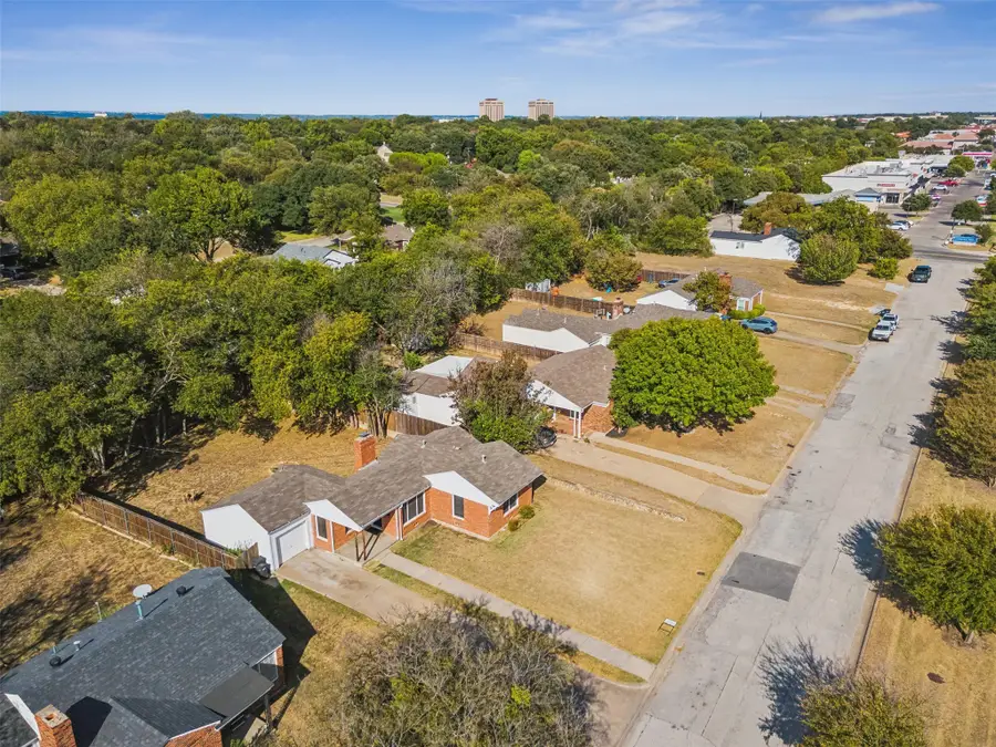 6412 Camp Bowie Boulevard, Fort Worth, TX 76116 - Image #3