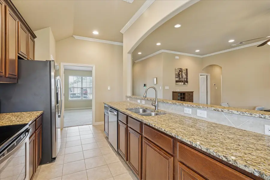 308 Valley Drive, Aubrey, TX 76227 - Image #3