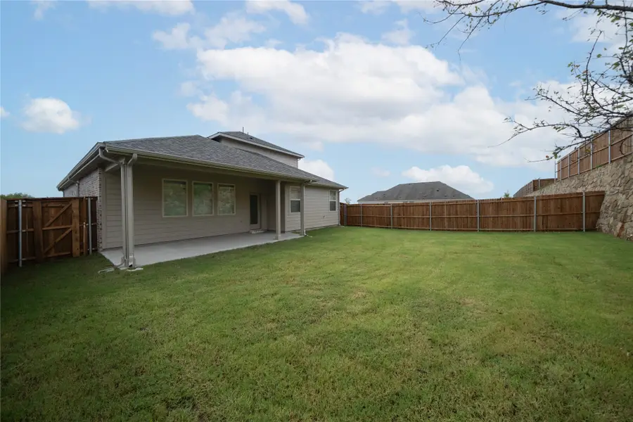 3028 Hollybrook Lane, Anna, TX 75409 - Image #2