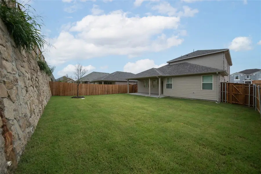 3028 Hollybrook Lane, Anna, TX 75409 - Image #3