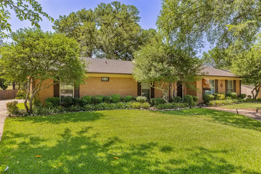 1820 Jamaica Lane, Sherman, TX 75092 - Image #3