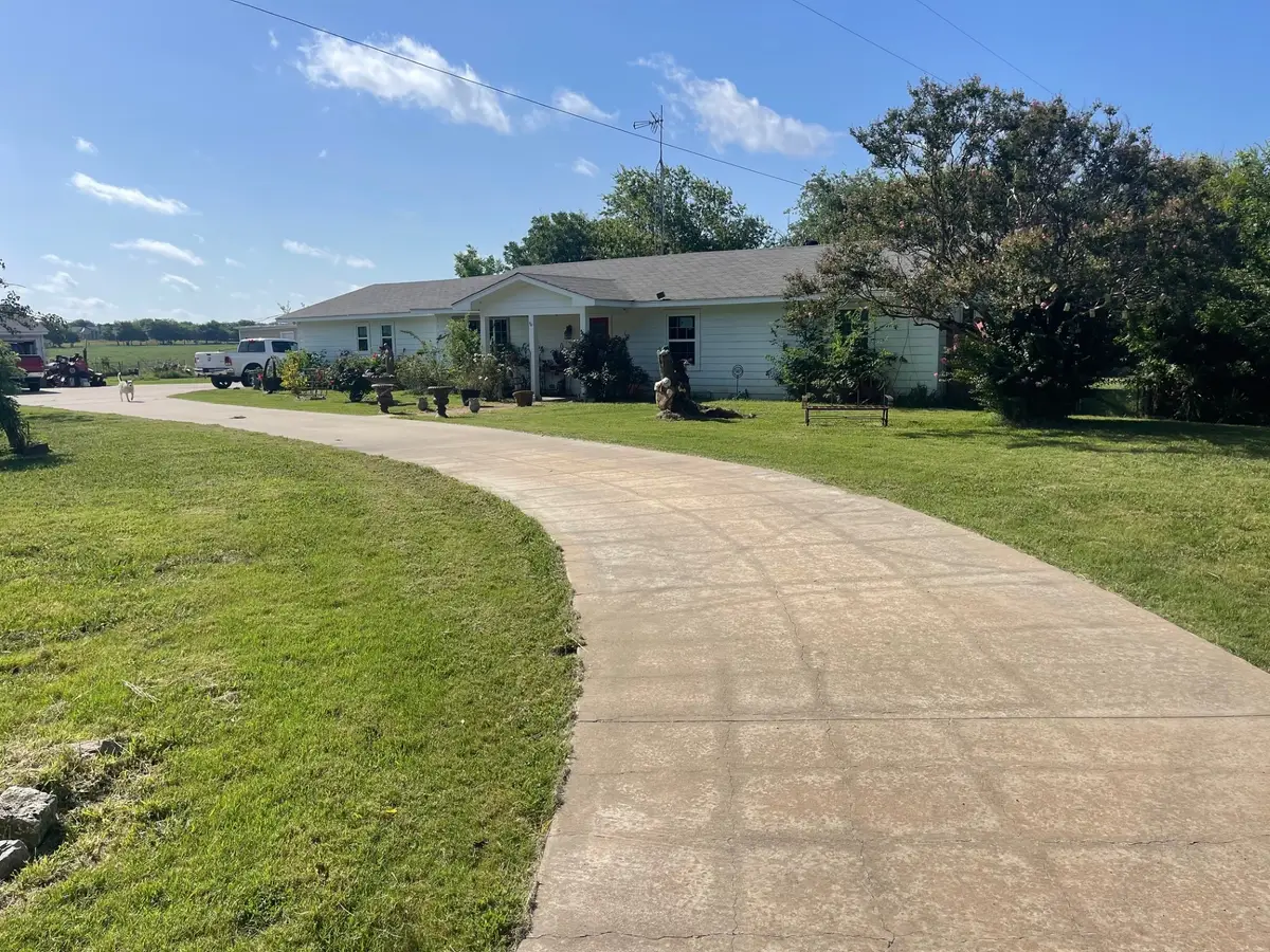 2393 County Road 4108, Greenville, TX 75401 - Image #1