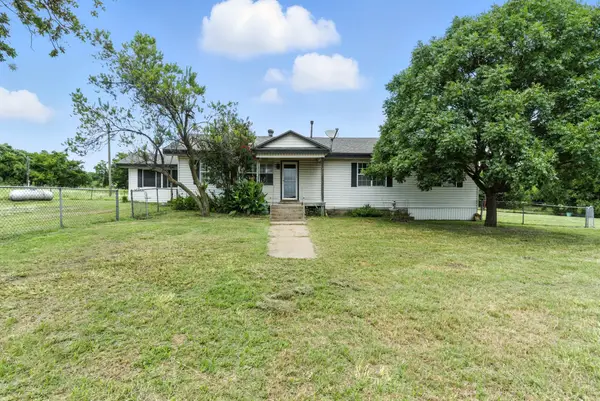 4710 Mineral Wells Highway, Weatherford, TX 76088