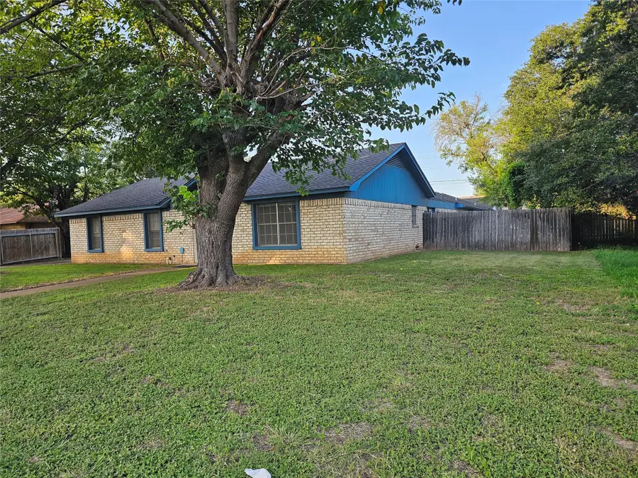 917 Rambler Drive, Waco, TX 76710 - Image #3