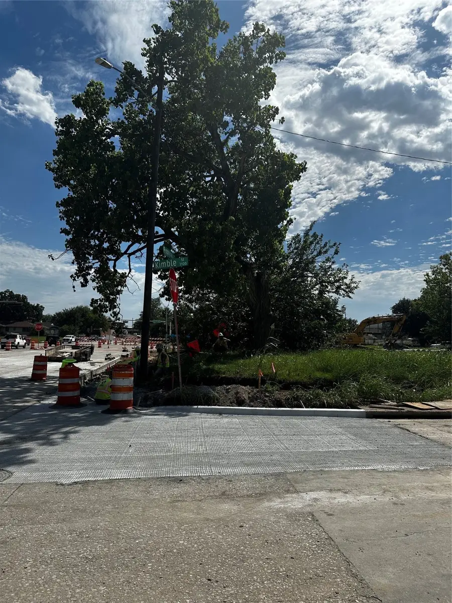 2209 Pennsylvania Avenue, Dallas, TX 75215 - Image #2