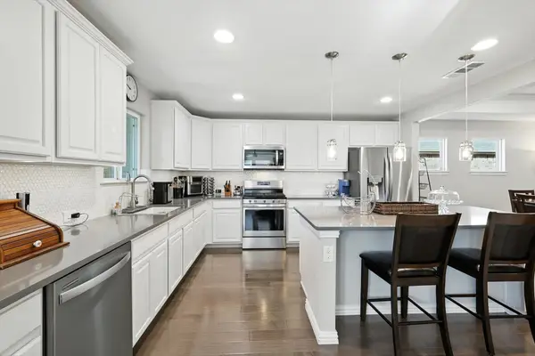 808 Freedom Lane, Little Elm, TX 76227