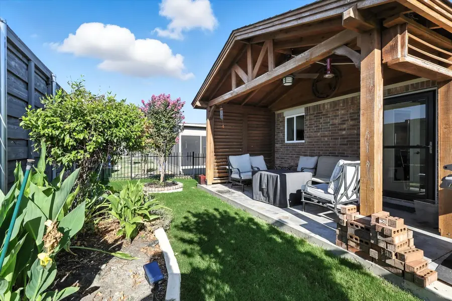 808 Freedom Lane, Little Elm, TX 76227 - Image #2