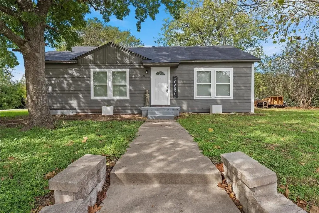 1401 E Texas Avenue, Mart, TX 76664 - Image #1