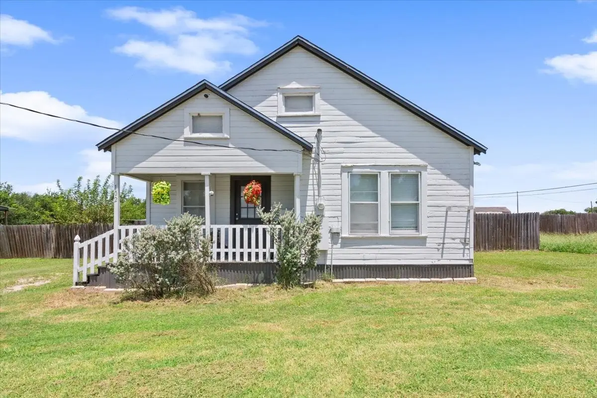 102 Brookshire, Riesel, TX 76682 - Image #1
