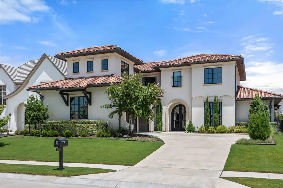 9628 Latour Lane, Fort Worth, TX 76126 - Image #2