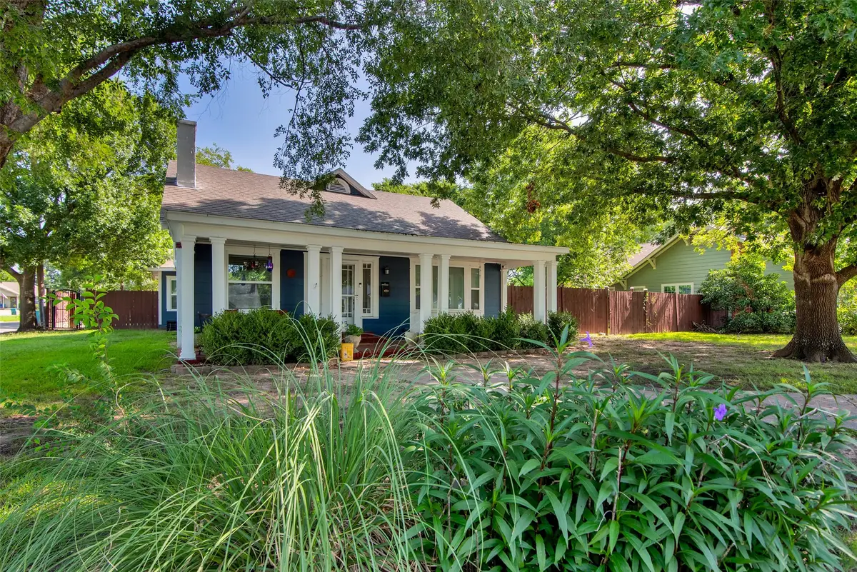 823 W Fischer Street, Sherman, TX 75092 - Image #1