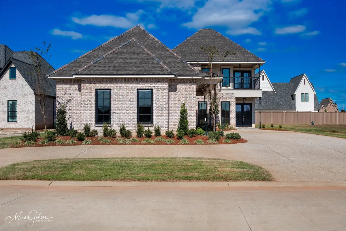 305 Nightfall Court, Bossier City, LA 71111 - Image #1