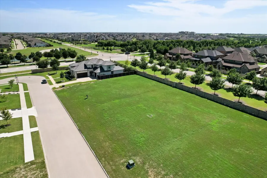 1208 Knoll Crest Drive, Mansfield, TX 76063 - Image #3
