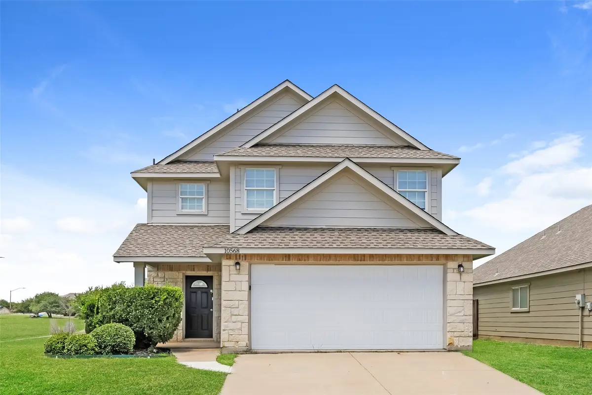 10568 Flagstaff Run, Fort Worth, TX 76140 - Image #1