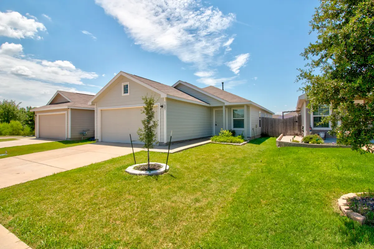 1623 Daunton Drive, Crandall, TX 75114 - Image #1