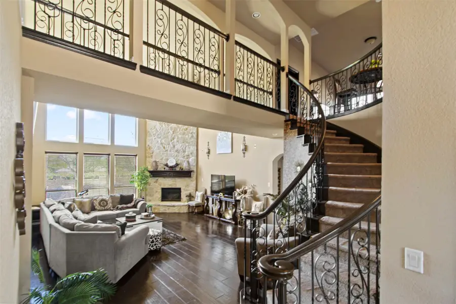 912 Danbury Drive, Desoto, TX 75115 - Image #3