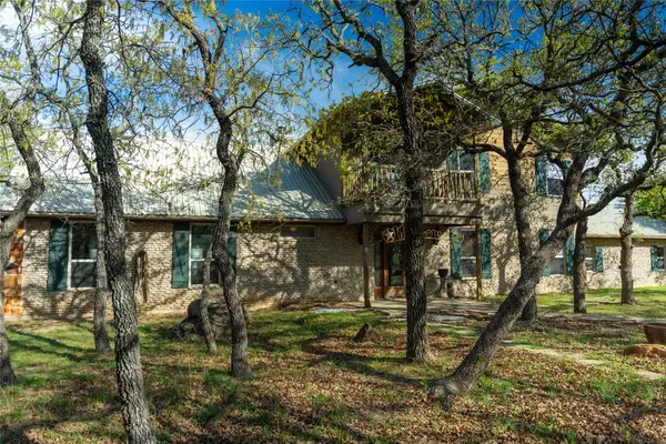 485 Canyon Lake Road, Gordon, TX 76453