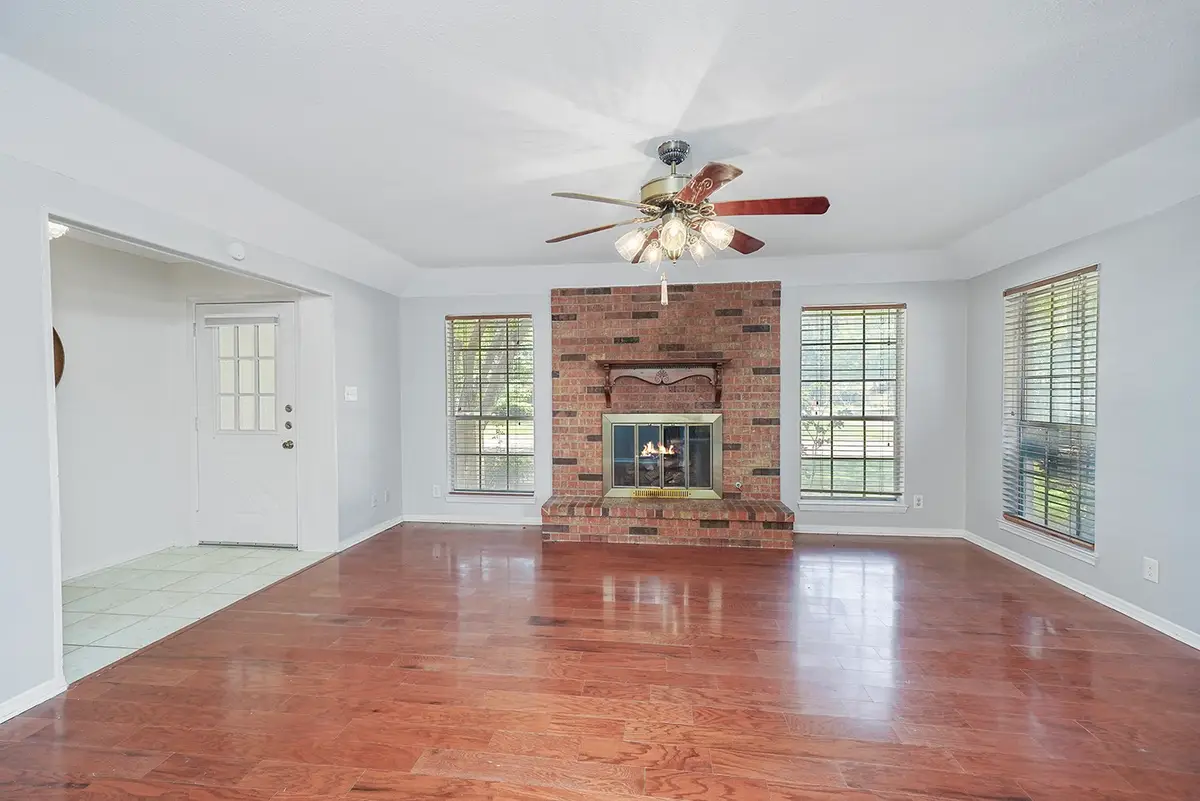 113 Diane Drive, Sanger, TX 76266 - Image #1