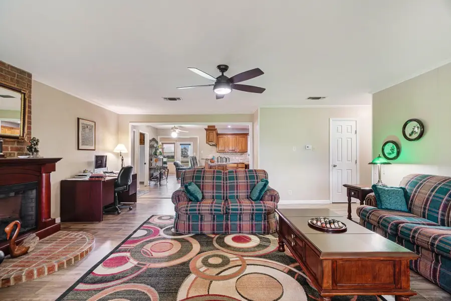 6951 Farm Road 1499, Sumner, TX 75486 - Image #3