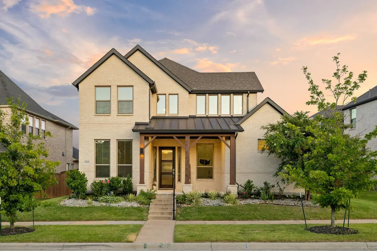 8218 Glastonbury Drive, Frisco, TX 75035 - Image #1